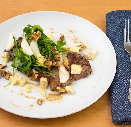 Steak with Pear, Blue Cheese and Walnut