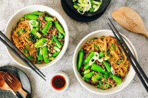 Spicy Peanut Pork Noodles