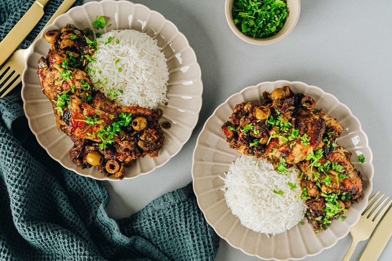 Marbella-Style Chicken with Olives & Dates