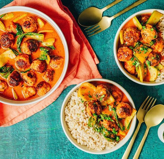 Creamy Thai Turkey Meatball Curry with Brown Rice