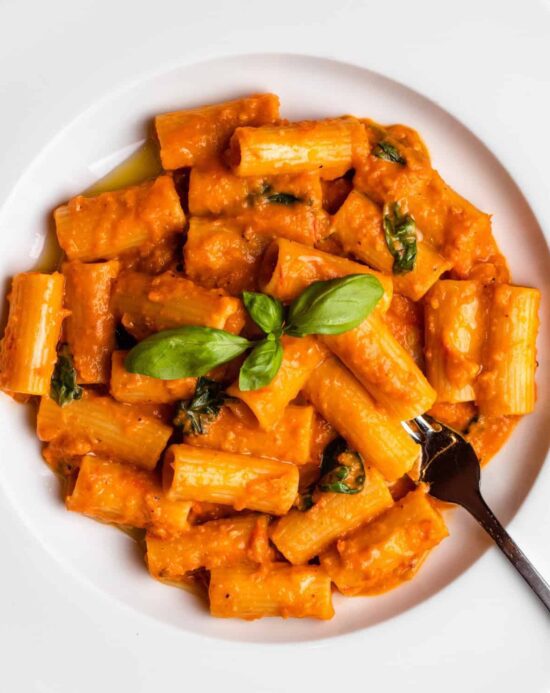 Sicilian Feta Pesto Pasta & Sundried Tomato