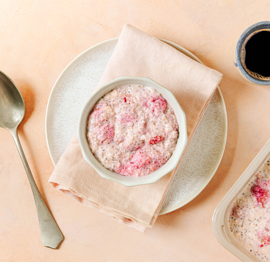 Mixed Berry Overnight Oats