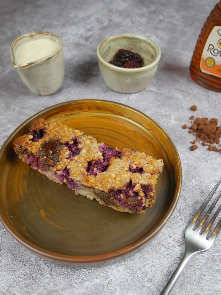 Blueberry & Choc Chip Baked Oats