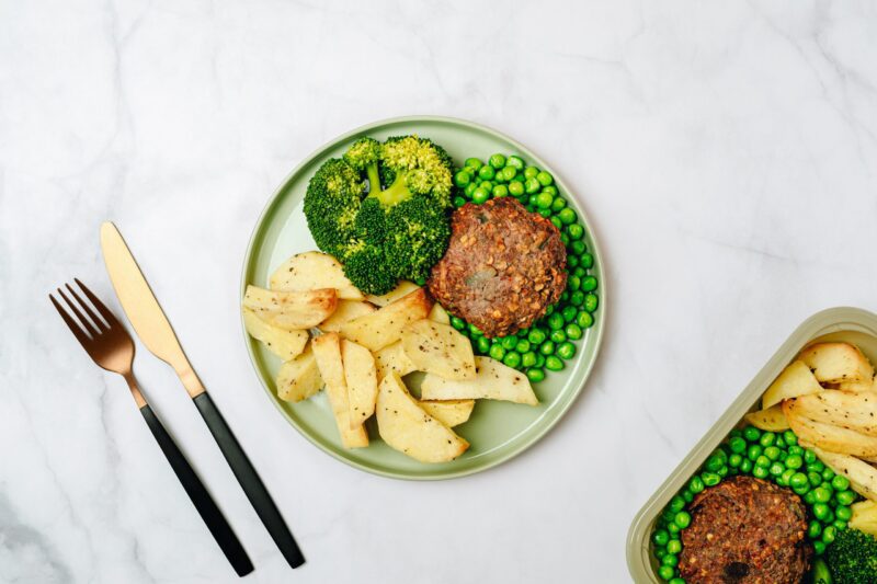 Homemade Beef Burger, Rough Cut Chips & Burger sauce
